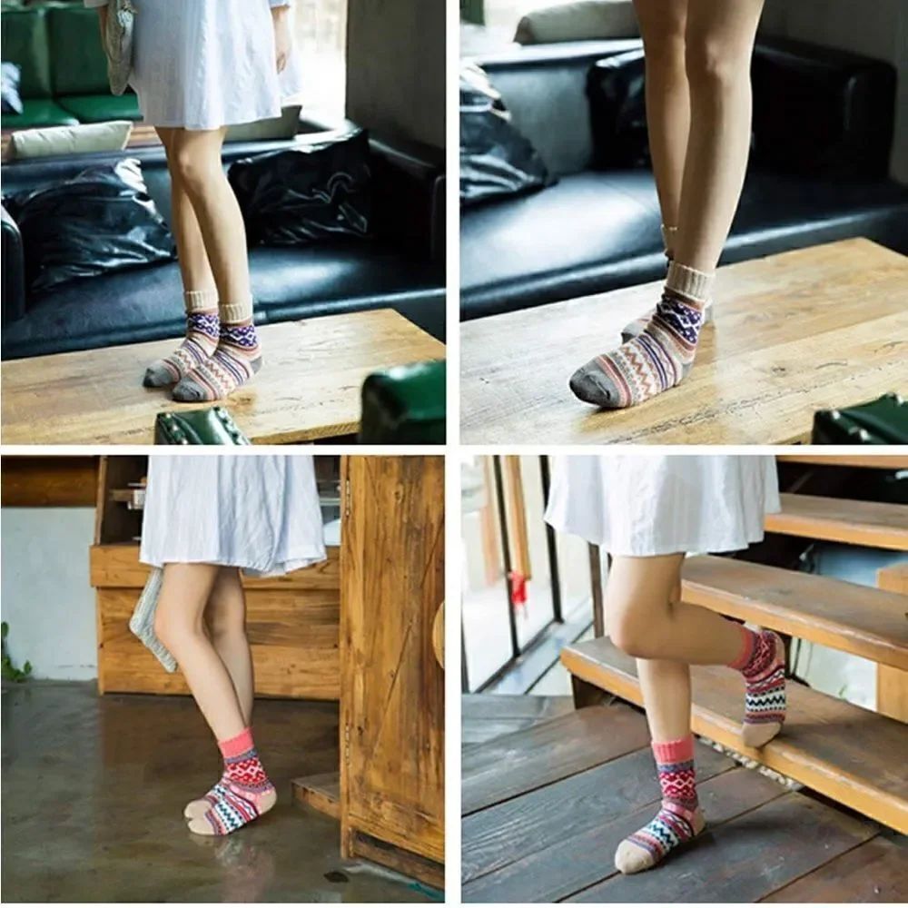Scandinavian style socks - Picture 2 of 3